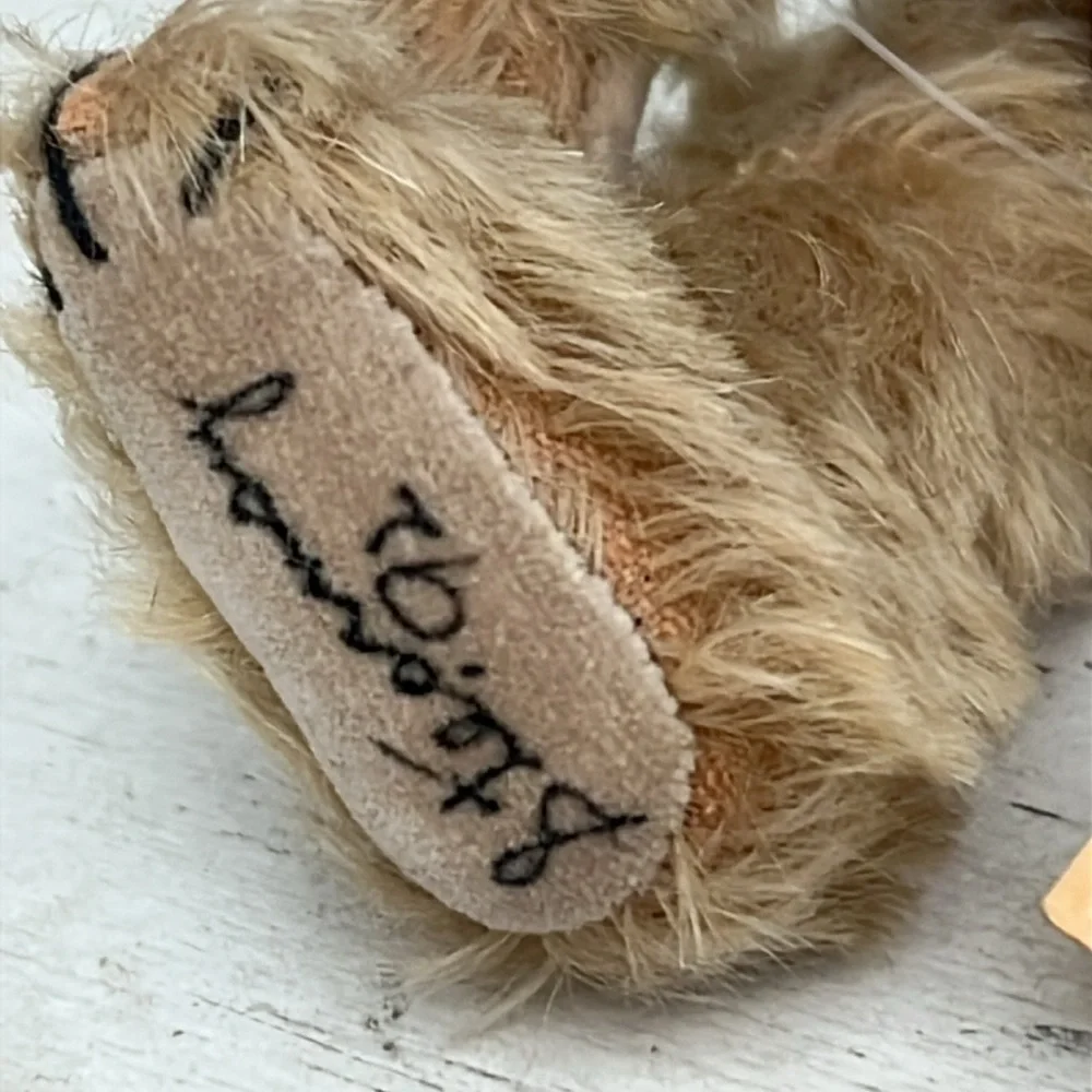 1985 Signed Stearnsy mohair teddy bear